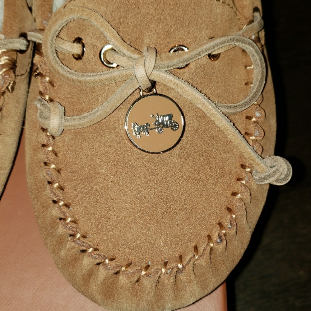 New Coach Dark Camel/Natural Antonia Suede Curly Shearling Slipper Size 7 - Picture 2 of 8
